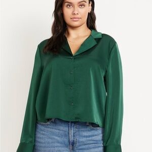 Black Satin cropped Button-down Blouse Large NWT